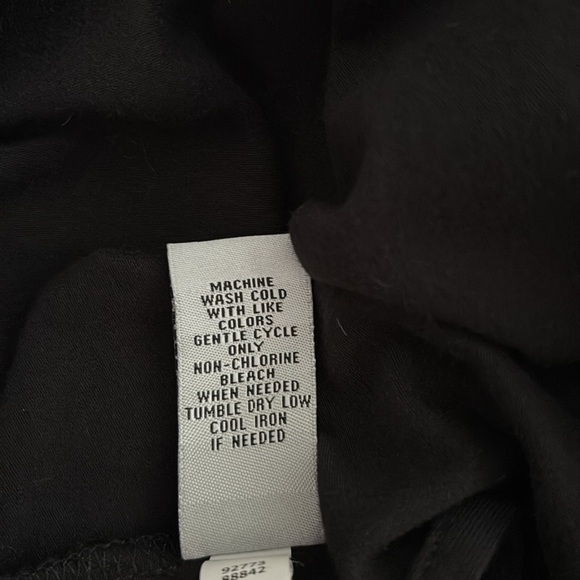 Catherines Black Short Sleeve Split Neck TopSize 1Xp=18/20 p - Picture 7 of 9